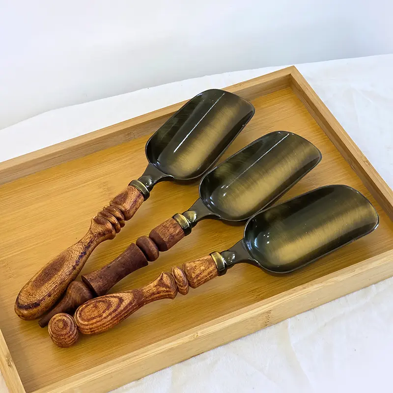 قاشق آجیل خوری